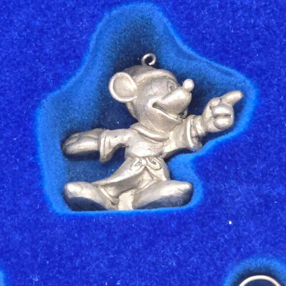 Vintage 2001 Walt Disney 100th Hallmark Keepsake Ornaments in Box SET OF 5 - Picture 5 of 14